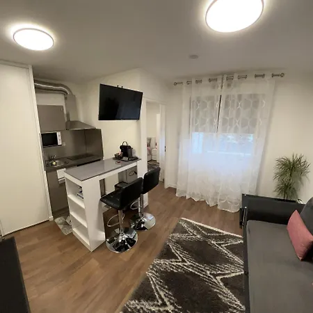 2 Pieces Proche Du Centre Paris 15 Min Apartment Rosny-sous-Bois Exterior photo
